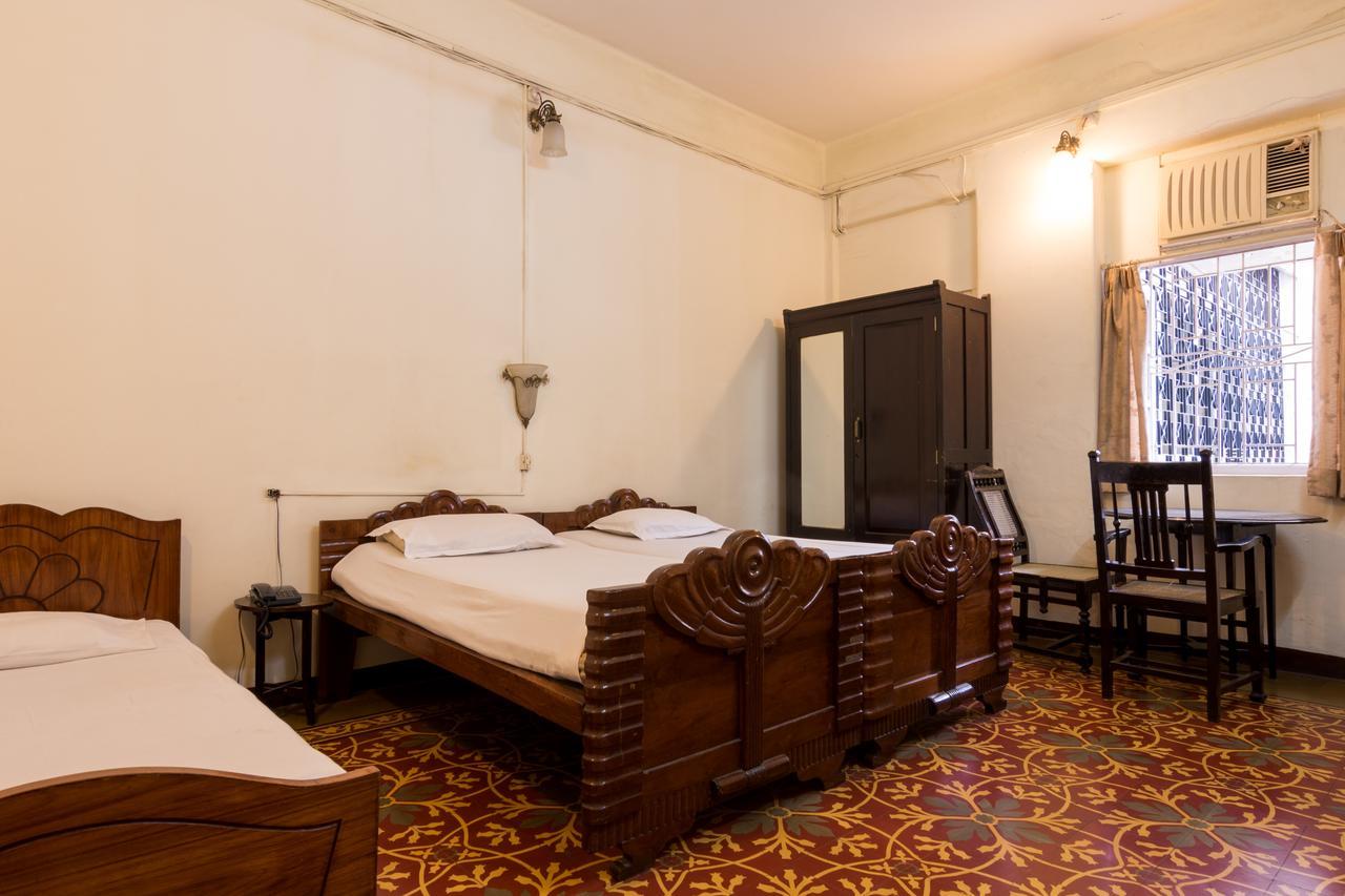 Bed And Breakfast At Colaba Mumbai Exterior photo